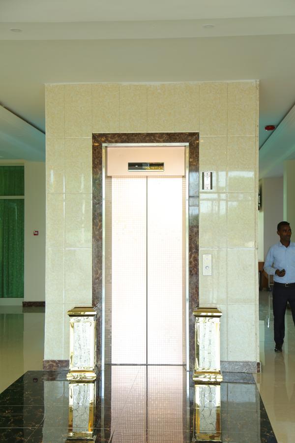 Solyana Hotel บาเฮอร์ดาร์ ภายนอก รูปภาพ