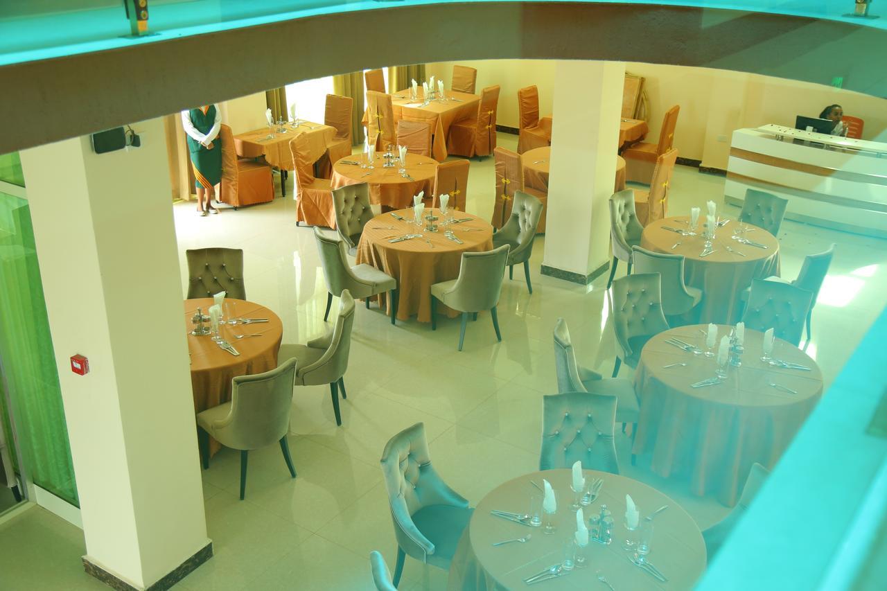 Solyana Hotel บาเฮอร์ดาร์ ภายนอก รูปภาพ