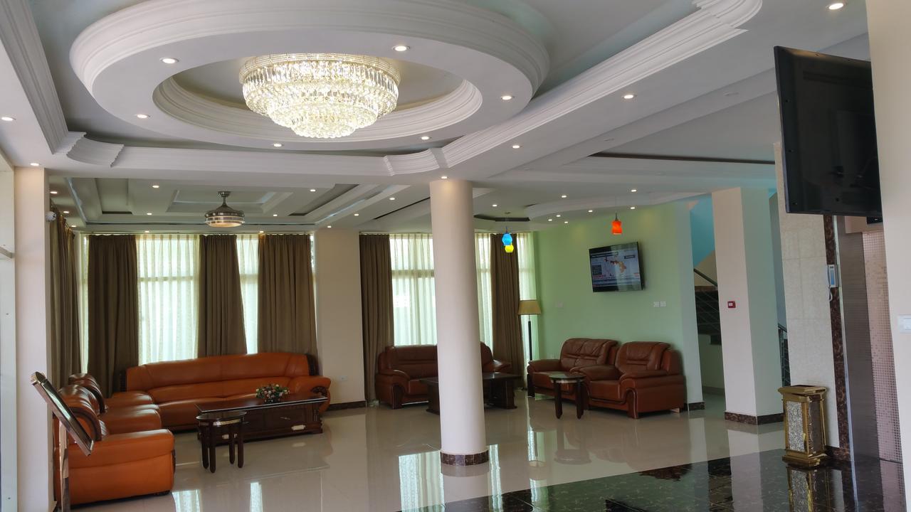Solyana Hotel บาเฮอร์ดาร์ ภายนอก รูปภาพ